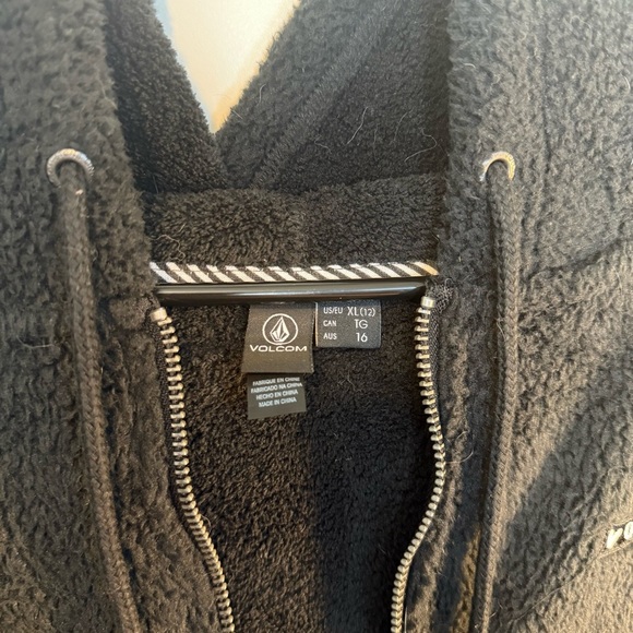 Volcom Black Sherpa Quarter Zip Hoodie Sweater - Picture 4 of 6